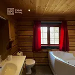 Дом отдыха Cozy At With Sauna, Hot Tub & Fireplace *